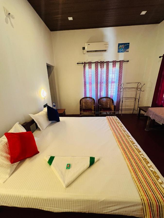 Marari Eclipse Homestays Alappuzha Bagian luar foto